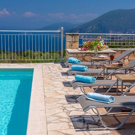 Guiscardos Luxury Villa Fiskardo Luaran gambar